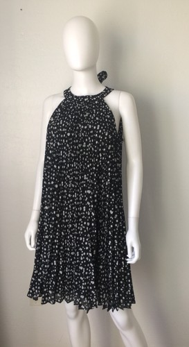Sangria Sleeveless Sz 6/M Polka Dot Swing Dress Halter Black White Plisse EUC - Picture 3 of 9