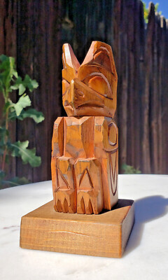 DANNY JAMES - NWC TOTEM POLE - c1990 - SALISH - 6'' - INDIAN ARTS - EAGLE - RARE!