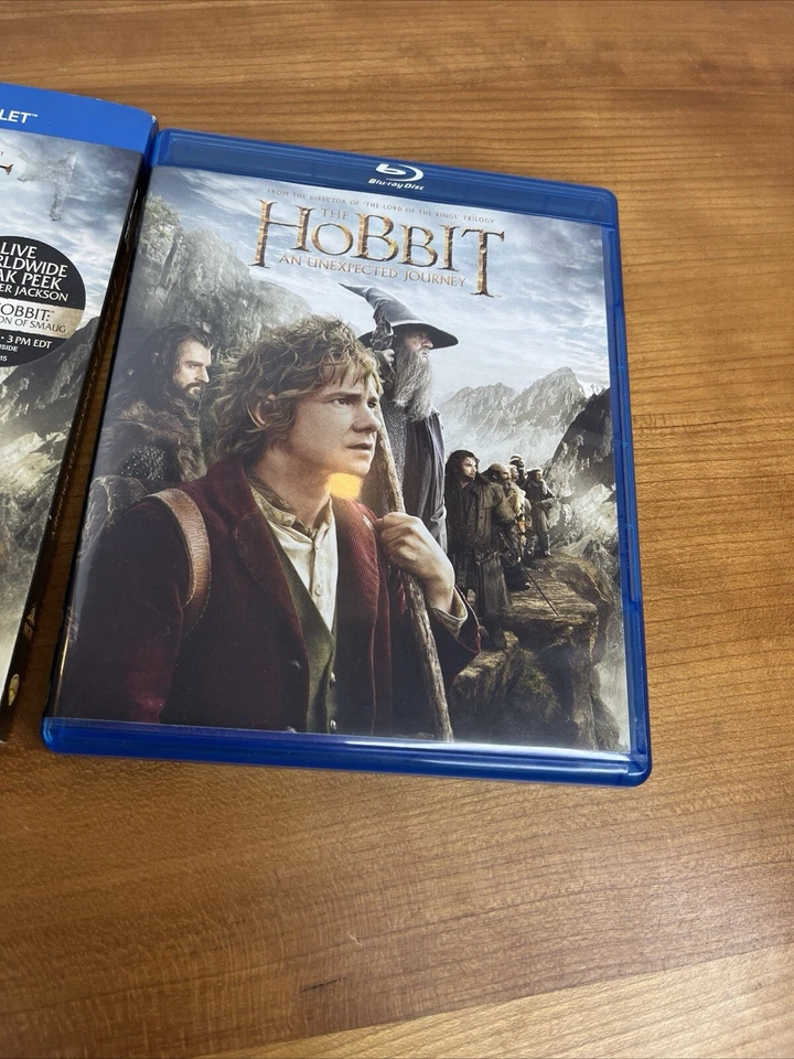 The Hobbit : An Unexpected Journey (Blu-ray & DVD) - Blu-ray & DVD Combo Pack - Image 4 of 4