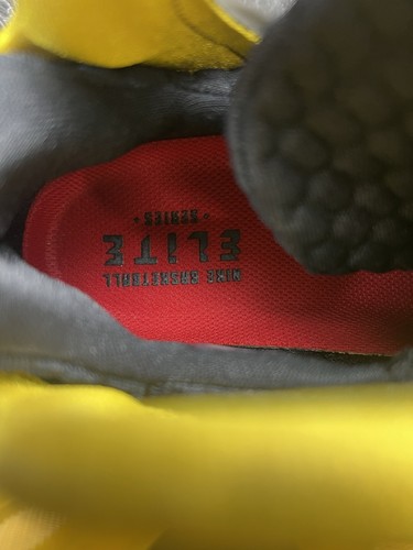 Size 10 - Nike LeBron 9 P.S. Elite Taxi SUPER CLEAN - Picture 6 of 11