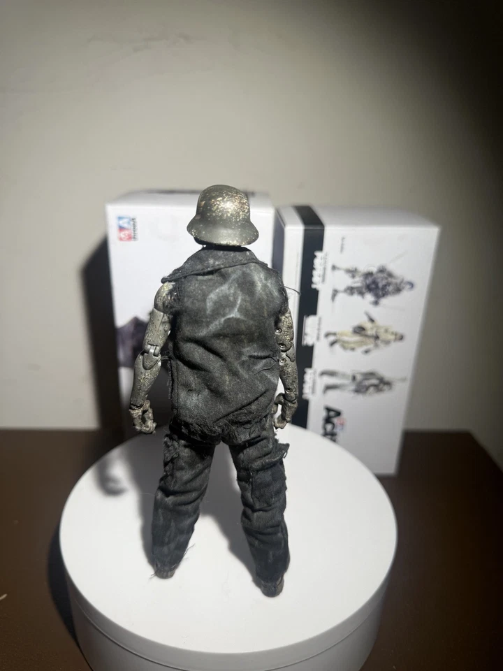 ThreeA 3A Toys 2012 Ashley Wood Adventure Kartel Dark Sarge Zomb 6" Vinyl Figure - Image 3 of 3