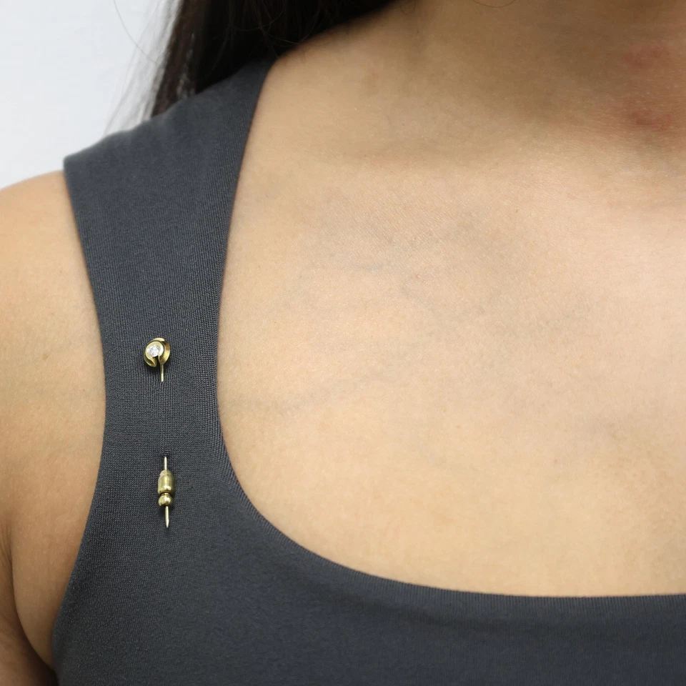 Broche prendedor vintage de diamantes de oro amarillo Estate 0,15 quilates 2,05" para damas Foto 2 de 4