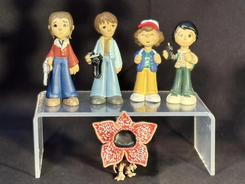 Funko Stranger Things Series 1 2017 Mystery Minis & Demogorgon Keychain LOT of 5