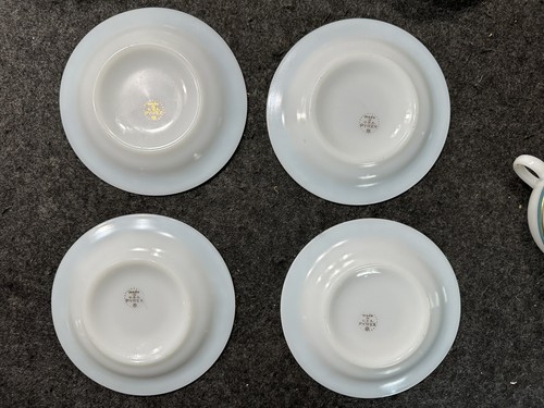 Vintage PYREX TEA CUP Turquoise 8 pcs 4 sets gold Band MILK GLASS USA Rare - Picture 6 of 9