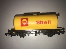 Hornby Railways Shell Tank Wagon R132 