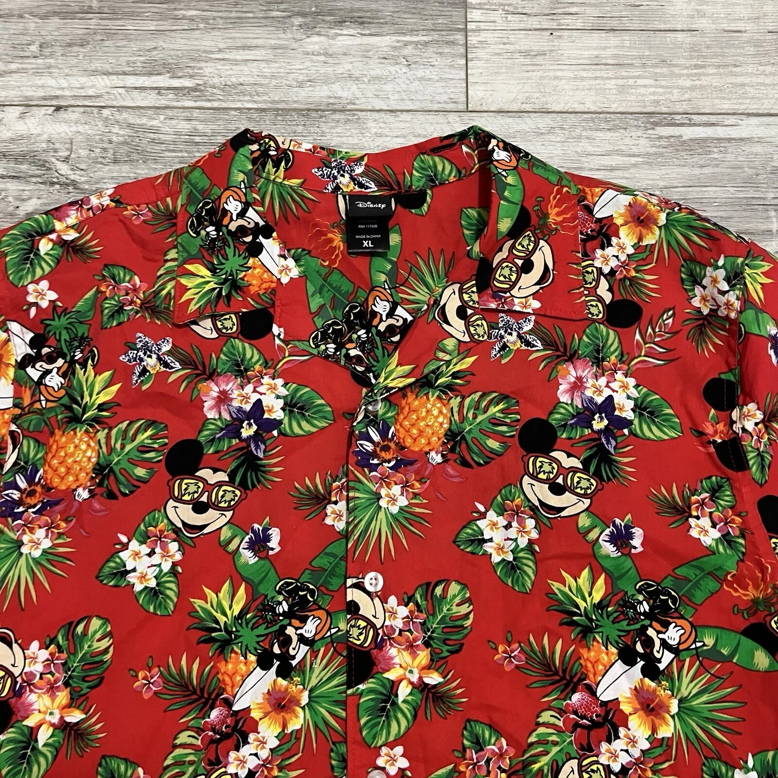 Disney Men XL Hawaiian Mickey/Minnie Mouse Surfing Red Floral Shirt Rayon/Cotton