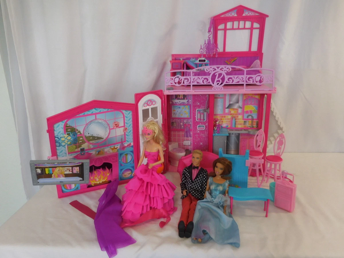 Barbie Glam Vacation House With Cute Accessories Mattel 2010