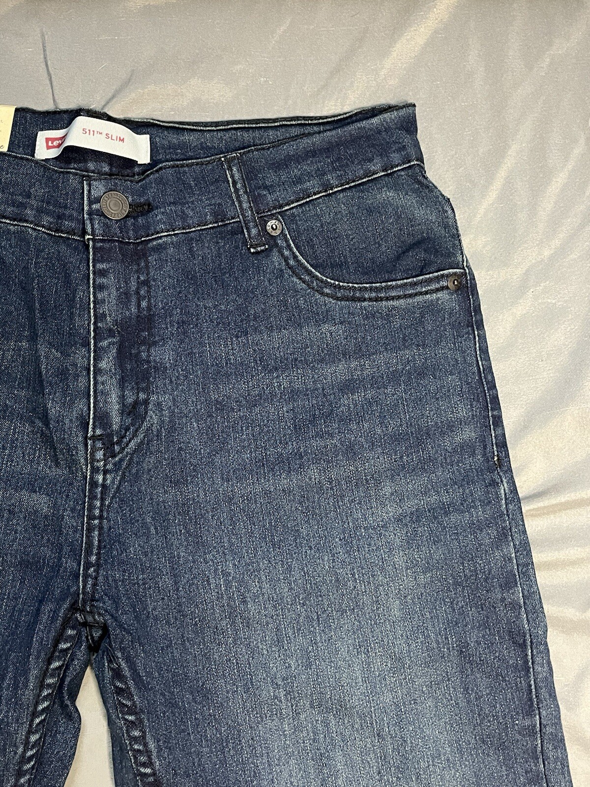 Picture 4 of 18