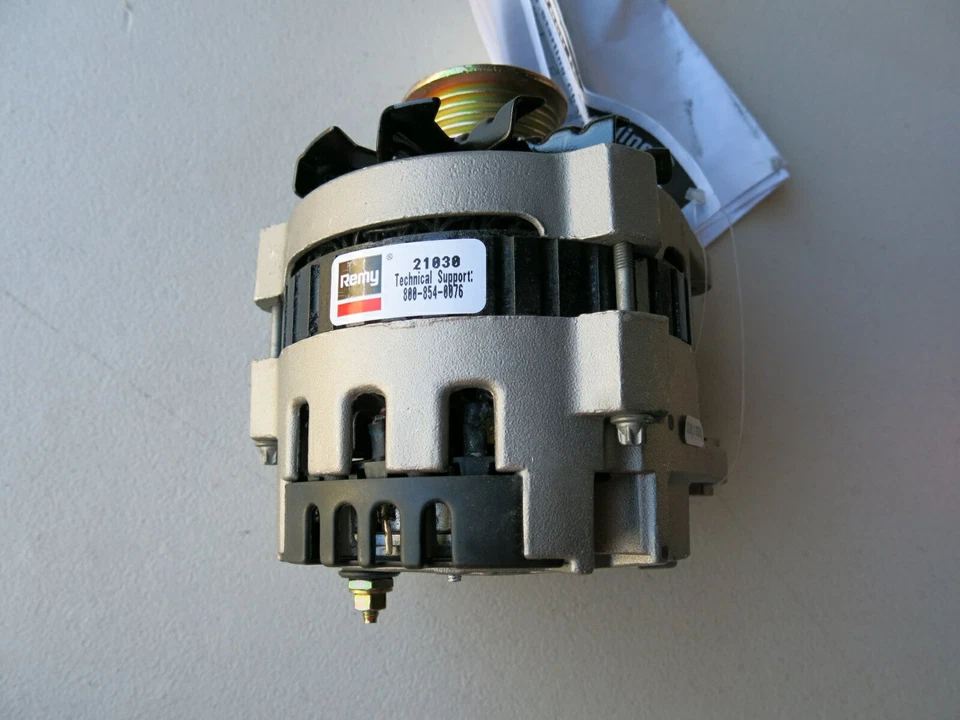 Alternador Remy 21030 Reman Buick, Chevrolet, Oldsmobile, Pontiac 94-96 Foto 2 de 3