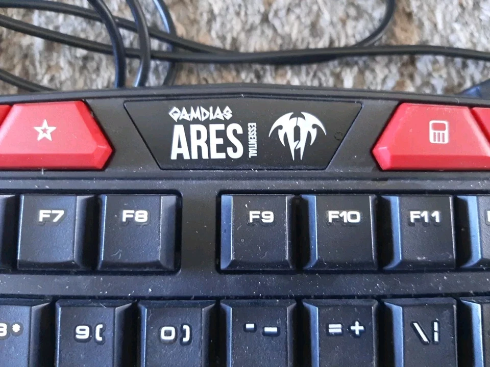 Parts only GAMDIAS Ares Essential Gaming Keyboard gkc100 red black - Image 2 of 4