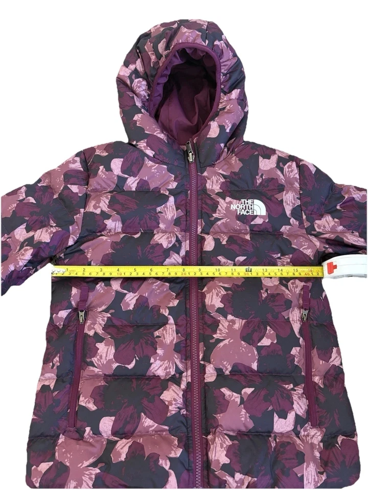 Chaqueta de plumón The North Face 600 para niñas púrpura floral talla M? 10/12 con capucha Foto 4 de 4