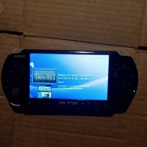 PsP With Game ((( NO CHARGER)))!!