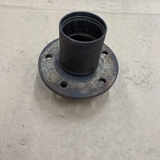 1976-1979 FORD BRONCO DANA 44 DISC BRAKE WHEEL HUB  76-79 F150 OEM
