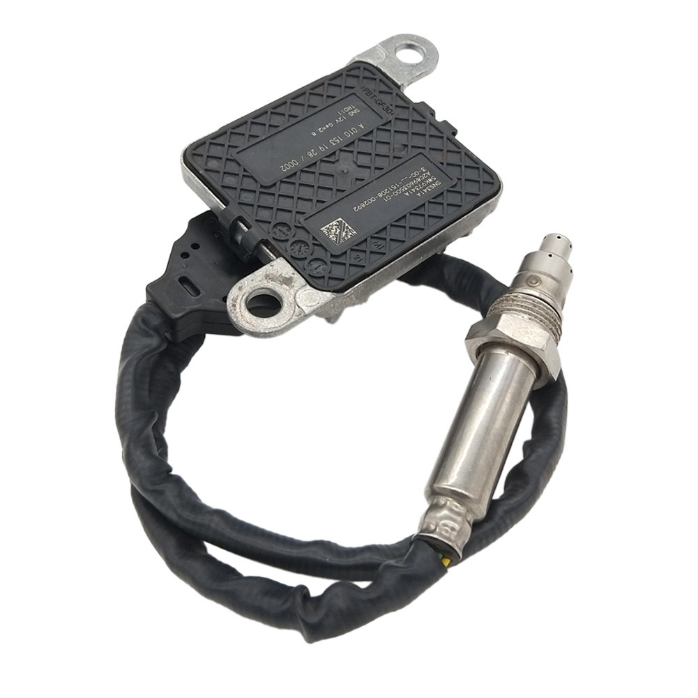 NOX Sensor A0101531928 For Mercedes-Benz Detroit Diesel Inlet DD13