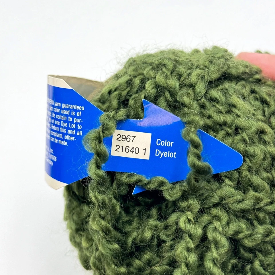 3 Vintage Balls Spinnerin SUSI Olive Green Crinkly Acrylic & Wool Yarn - Image 4 of 4