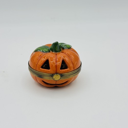 Rochard Porcelain Trinket Box Limoges Halloween Pumpkin Jack O’ Lantern & Candle - Picture 2 of 17
