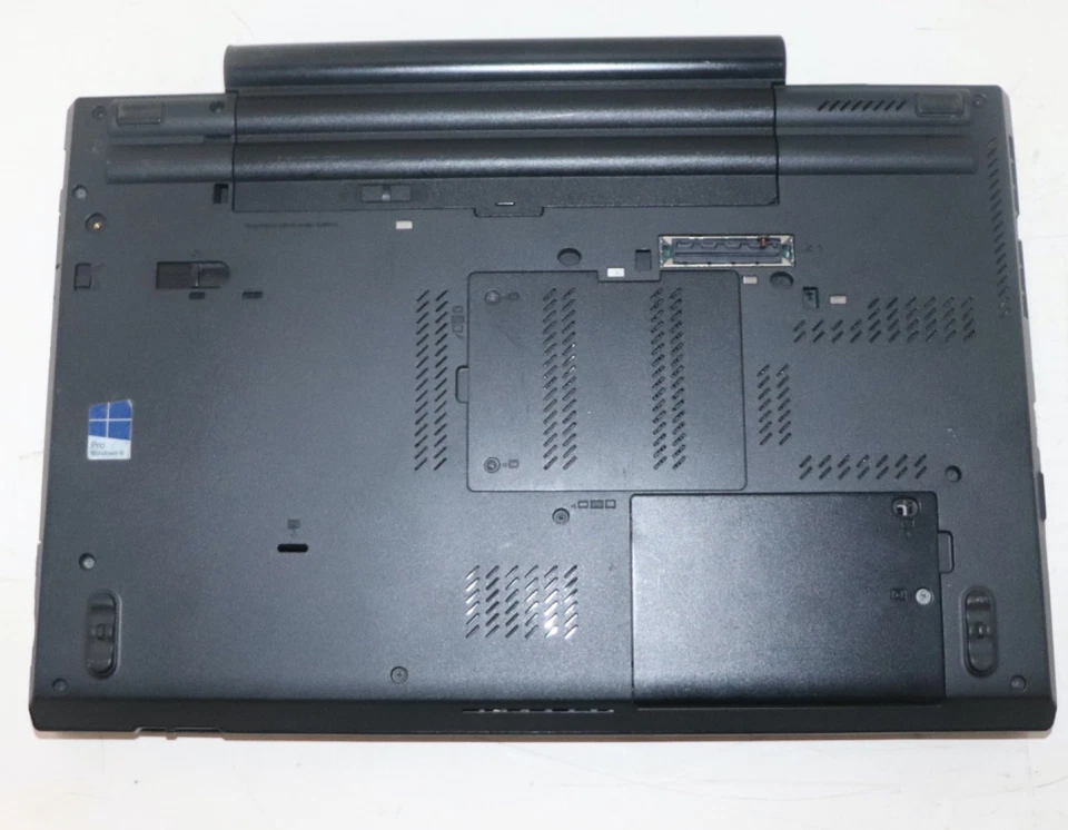 Lenovo ThinkPad T530|Core i7@2.90 GHz|16GB RAM|256GB SSD|WIN 10 PROF|Webcam Foto 2 de 4