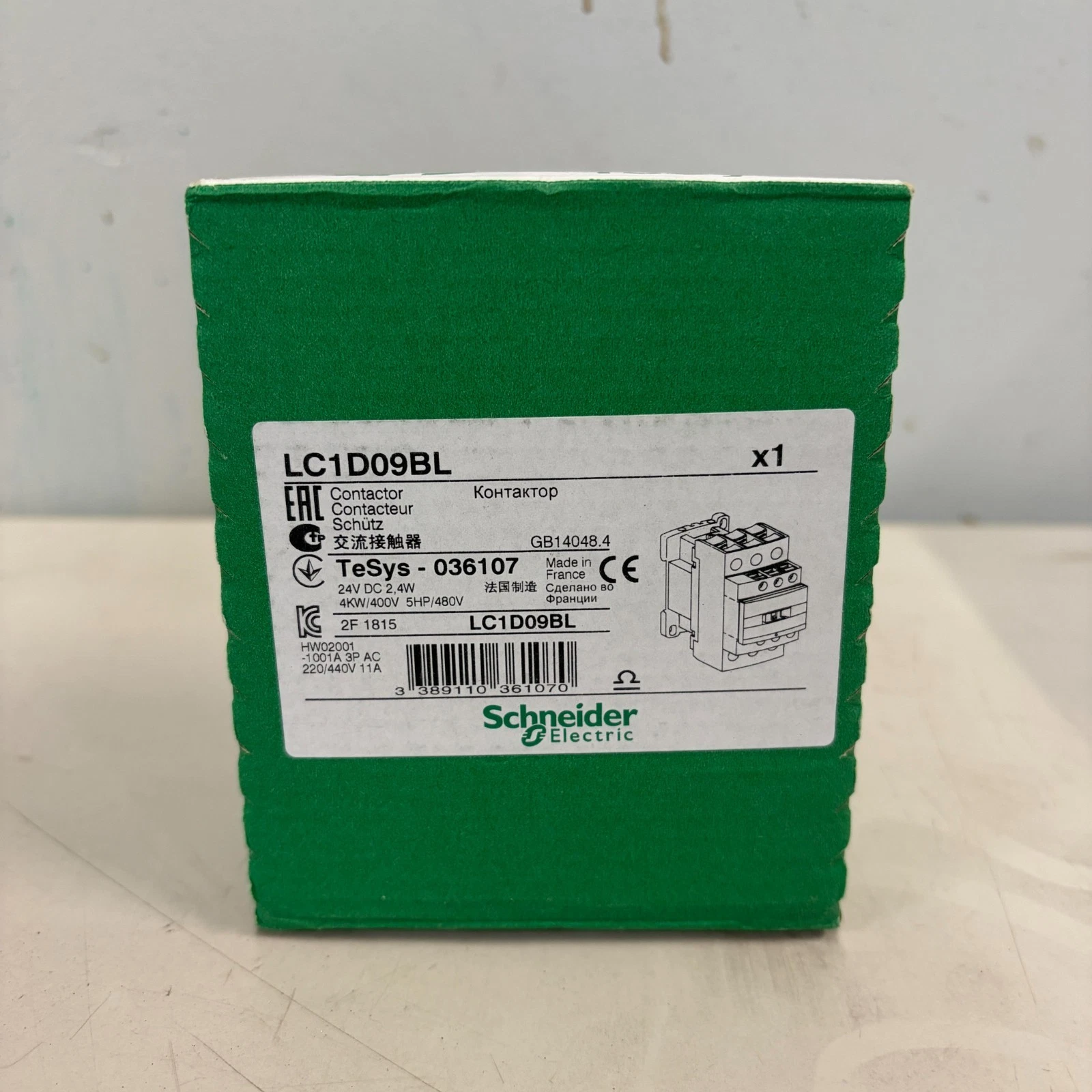 1PC NEW Schneider LC1D09BL IEC Contactor Fast Ship
