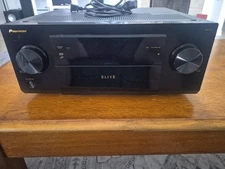 Pioneer Elite A/V Multi-Channel Receiver VSX-52.... No Remote