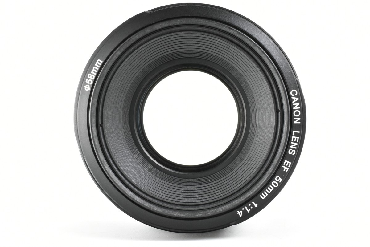 【美品】Canon EF50mm F1.4 USM ULTRASONICLENS Amazon.com : Canon EF 50mm f/1.4 USM Standard and Medium