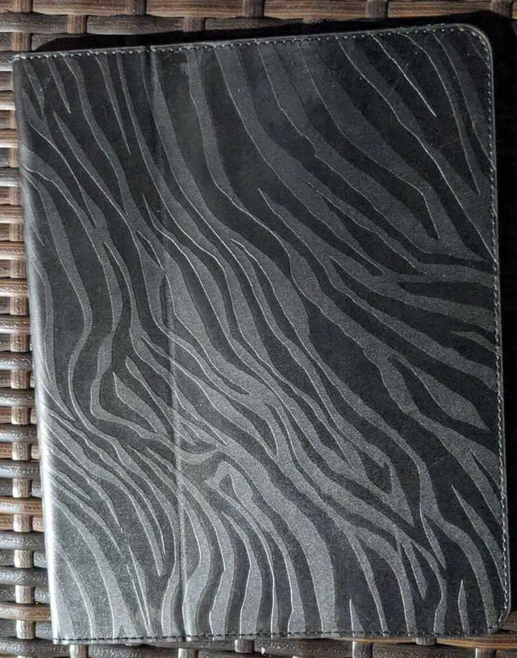 GENUINO GRIFFIN Moxy Zeb Delgado Folio Estuche CUERO Para iPad Gen 3 y iPad 2 Negro Foto 2 de 4