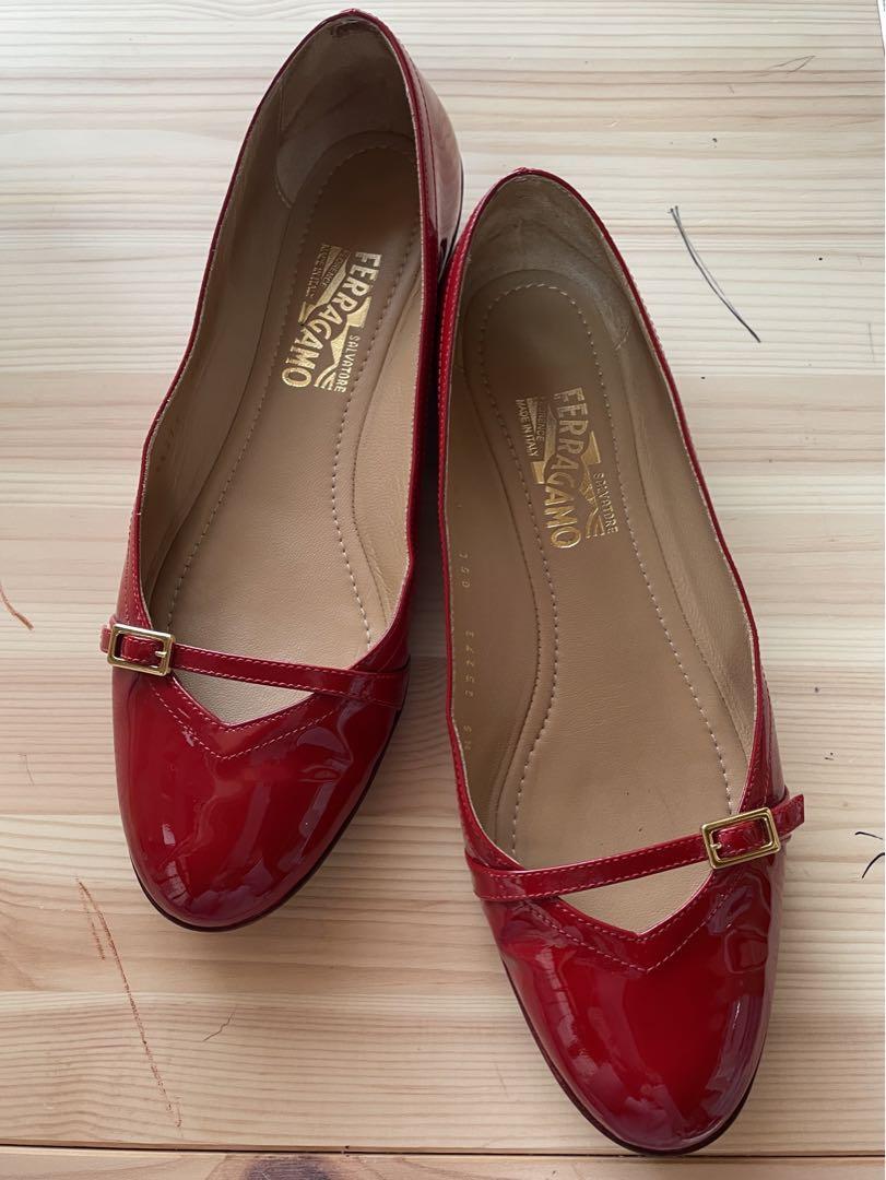 Salvatore Ferragamo vala ヴァリナ 5 1/2