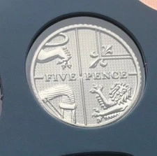 2017 FIVE 5 PENCE SHIELD COIN 5P BRILLIANT UNCIRCULATED BU BUNC