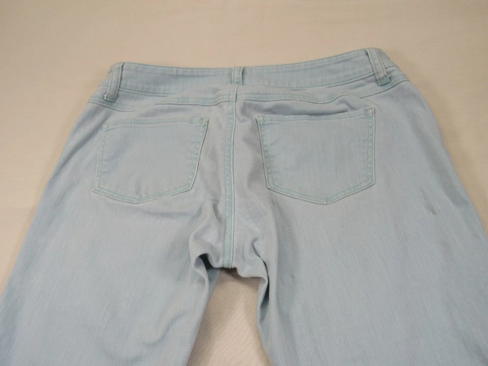 Pantalones de mezclilla CAbi para mujer 4 [30W 36 caderas 29L] tiro bajo azul claro Demin 5 bolsillos Foto 3 de 4