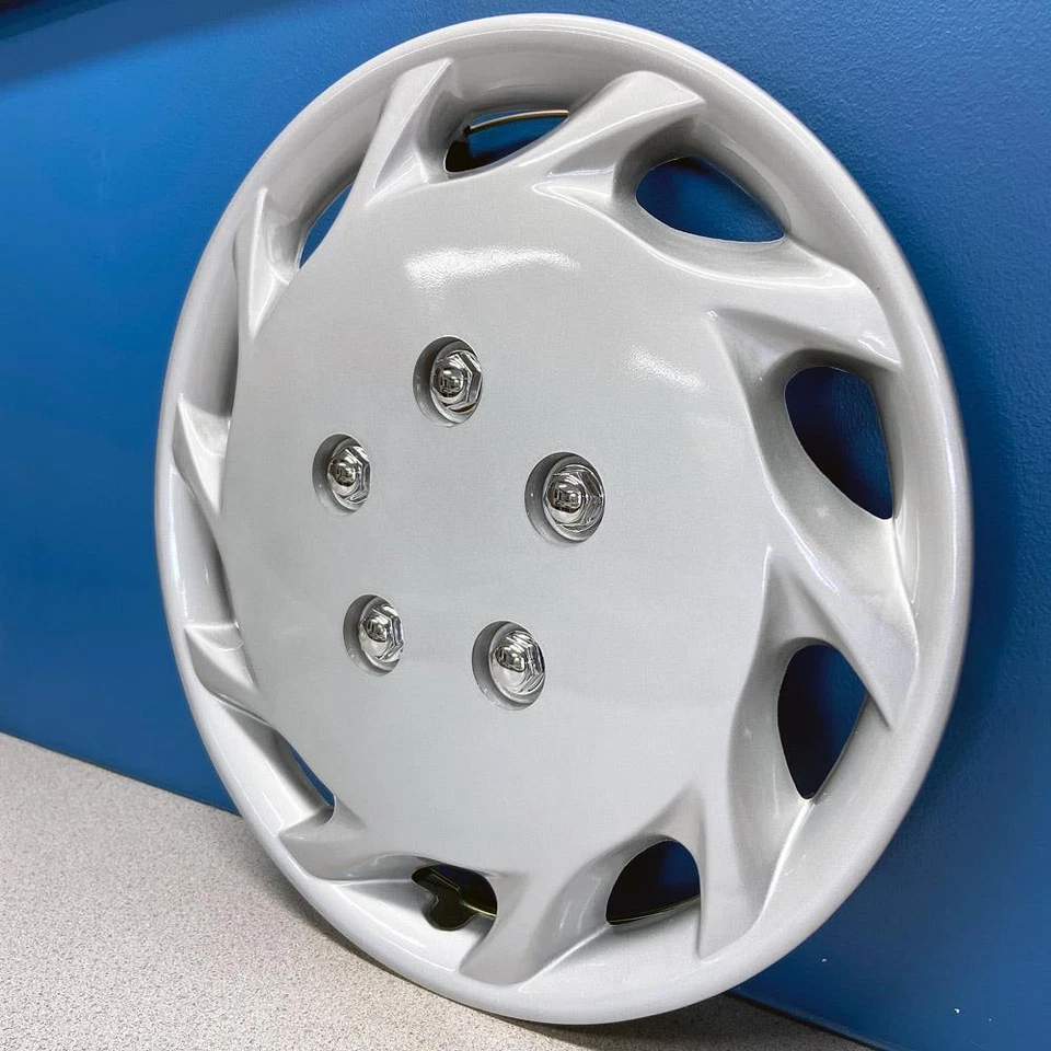 UN SOLO TAPACUBOS DE REPUESTO TOYOTA CAMRY 1997-1999 ESTILO # B877-14S 14" NUEVO Foto 2 de 4