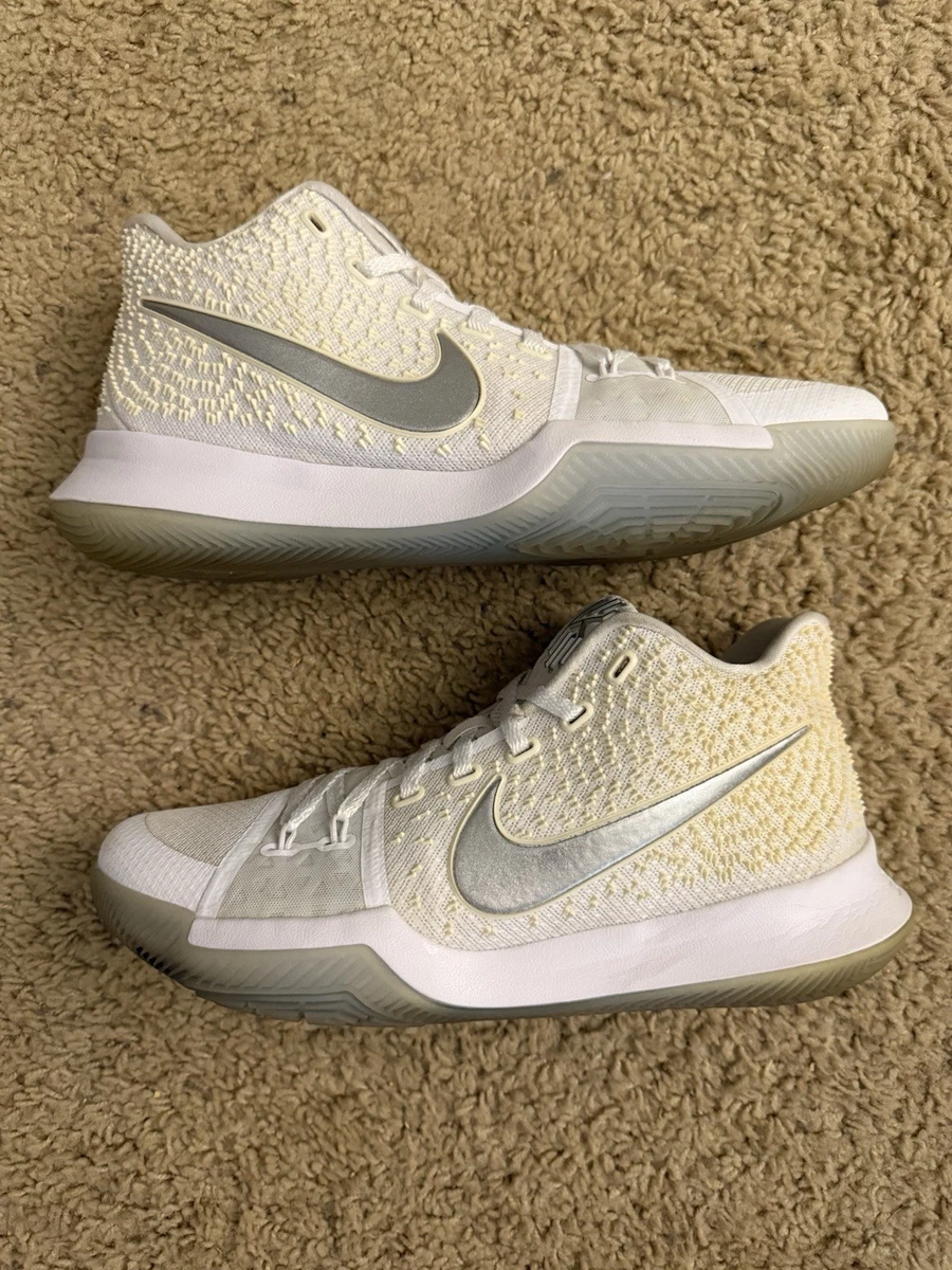 Preços baixos em Nike Kyrie 3 White | eBay