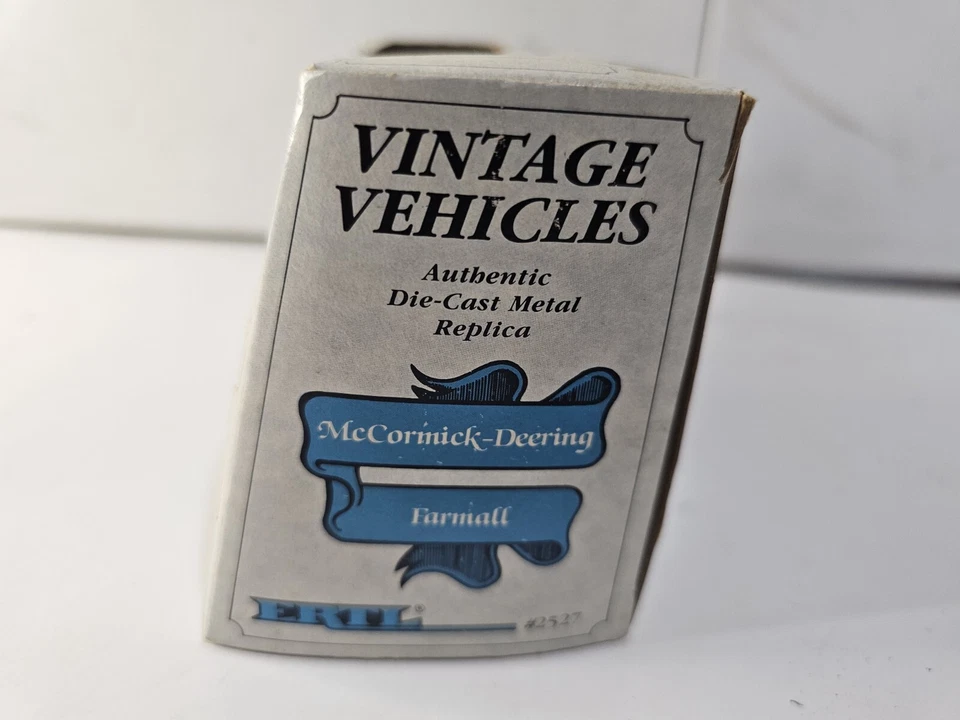 Vintage 1987 ERTL Vintage Vehicles McCormick-Deering Farmall Tractor 1/43 Scale - Image 4 of 4