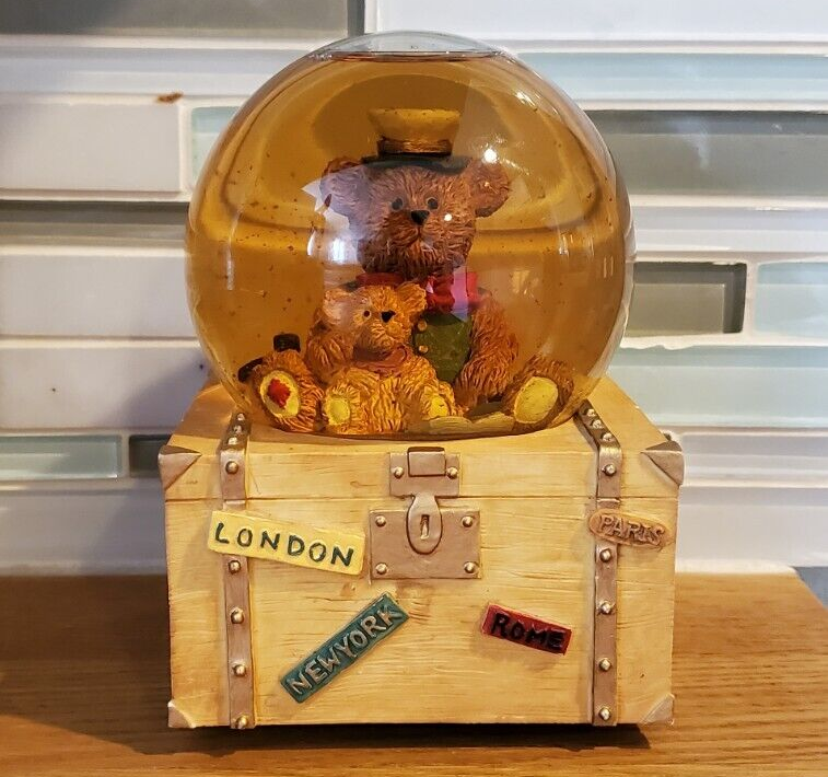 Teddy Bear Snow Globe