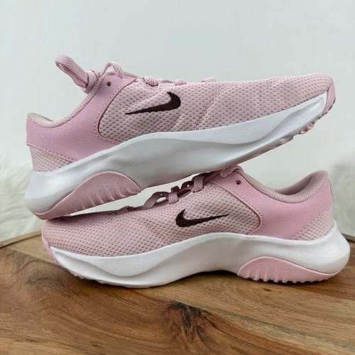 Nike Legend Essential 3 Next Nature Wmns Size 5.5 Barely Rose training shoes - Picture 2 of 9