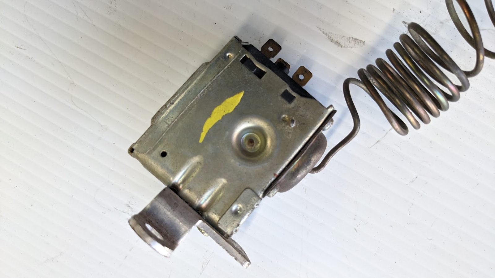 FERRARI 308 PARTS GTS AIR CONDITIONING pressure sensor cut off 100460