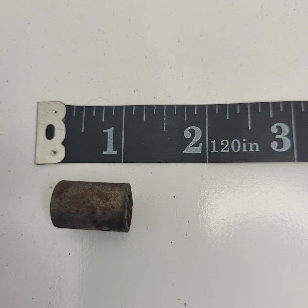 Cortacésped Poulan Weed Eater 1996 B&S 10A902-0171-01 espaciador de tanque de combustible 691631 Foto 2 de 4