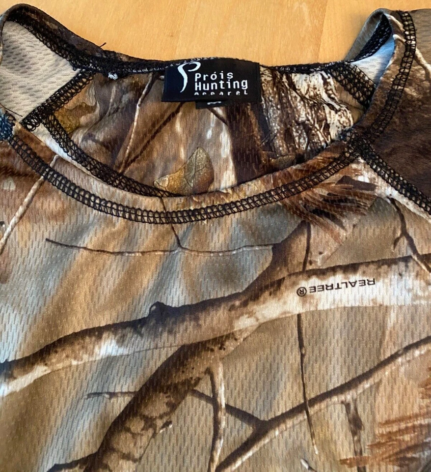 PROIS HUNTING REALTREE CAMO SS SHIRT WOMENS SZ S - Image 3 of 4