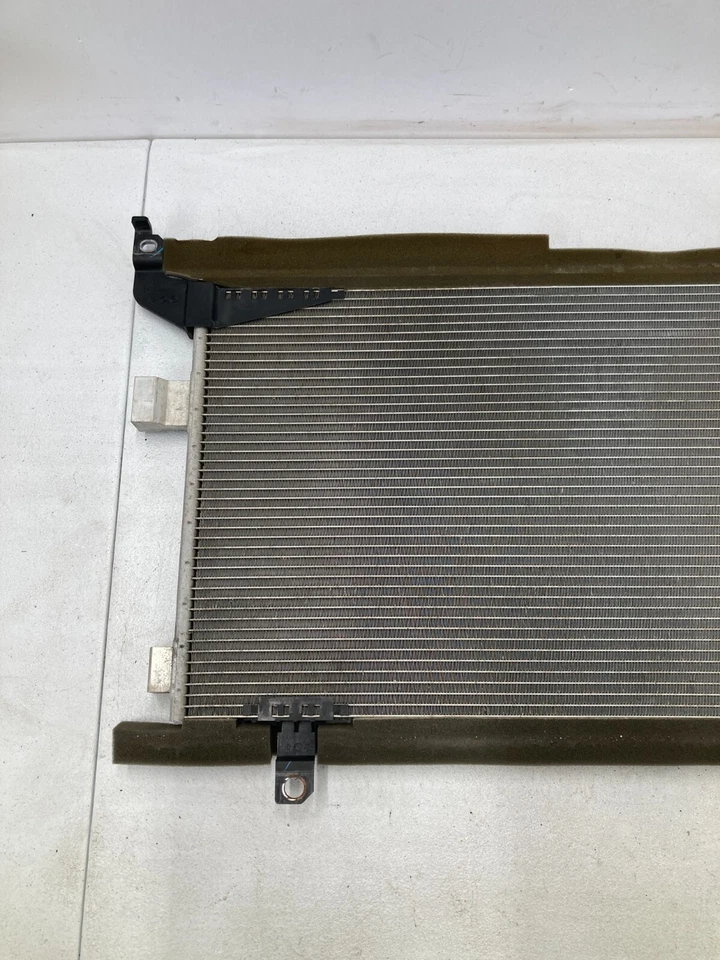 Conjunto condensador aire acondicionado Subaru Forester 17-18 OEM aluminio Foto 4 de 4