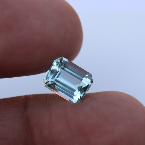2,31 Karat 9x7 mm natürlicher hellblauer Aquamarin achteckig geschnittener Edelstein - Bild 6 von 6