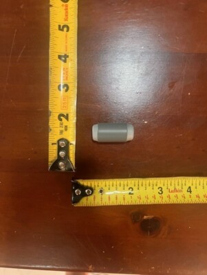 1/2 G.I. Joe Ultimates SNAKE EYES timber 7-Inch  SUPER 7 Radioactive canister