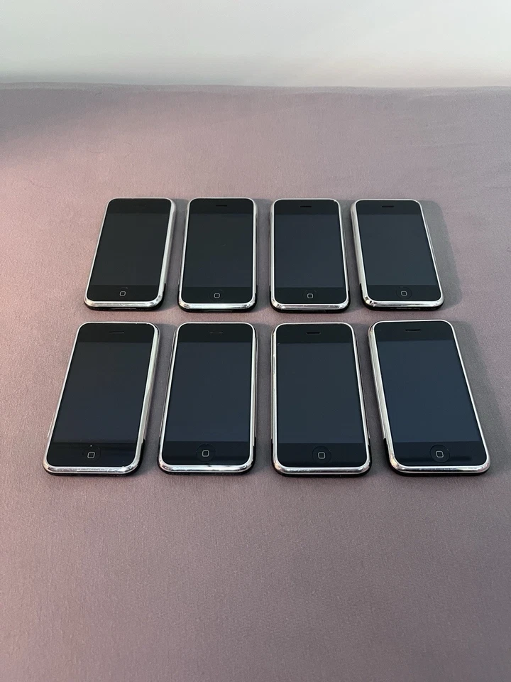 Apple iPhone 2g 1st Generation 8GB - Image 4 of 4