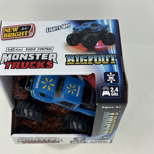 New Bright 1:43 RC BIGFOOT 4X4X4 Monster TruckRadioControlBlue W/ Lights - Picture 6 of 6