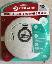 First Alert Compact 10YR Combo Photoelectric Smoke and Carbon Monoxide Alarm NIB