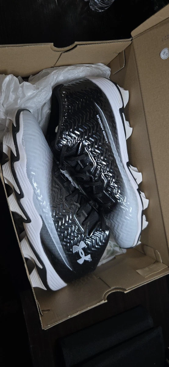 Мужские футбольные туфли и бутсы Under armour Wide (E) - огромный