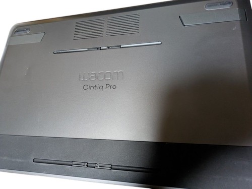 Tablette stylet Wacom Cintiq Pro 16 DTH-1620. LCD 4K avec stylet - Photo 6/7