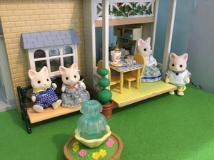 sylvanian families riverside lodge