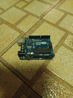 Arduino UNO REV3 Computer Components Microcontroller - Used