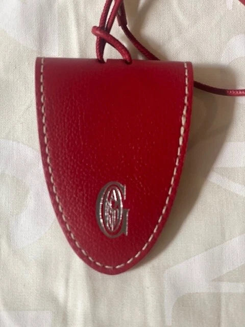 GOYARD CHN 120201 Magnetic clip for bag in Chevroches Calfskin RED