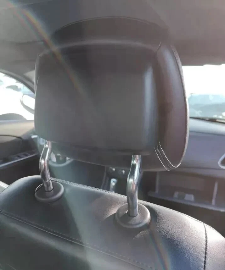 Dodge Avenger Chrysler 200 S 2010-2014 reposacabezas activo puntada blanca cuero negro Foto 2 de 4