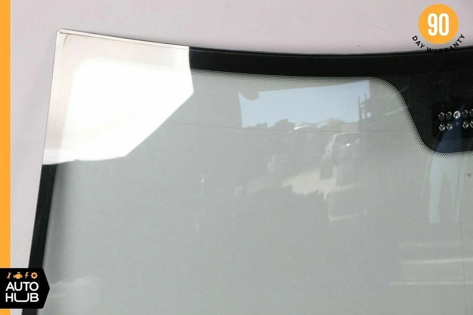 09-12 Mercedes R230 SL550 SL600 SL63 Front Windshield Wind Shield Glass OEM - Image 2 of 4