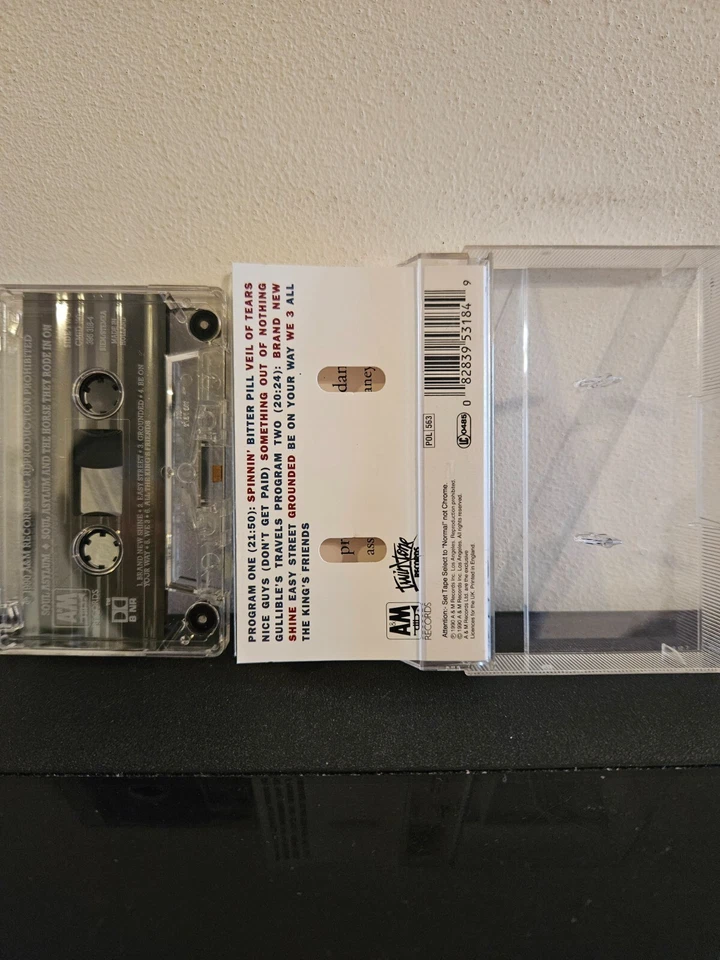 SOUL ASYLUM And The Horse They Rode In On 1990 CASSETTE TAPE POP ROCK HARD ROCK - Image 2 of 4